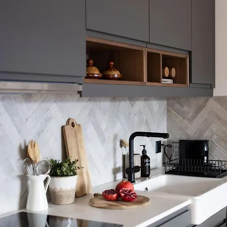 La Ruinette - Modern 1 Bed, 3 Mins From Cable Car Apartamento *