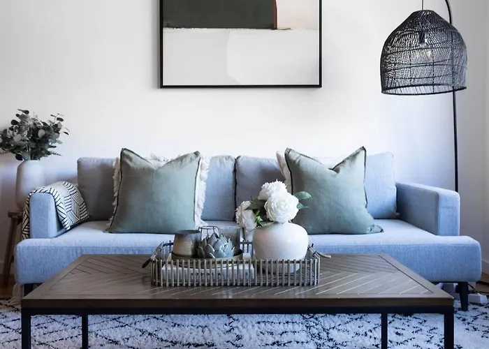 La Ruinette - Modern 1 Bed, 3 Mins From Cable Car